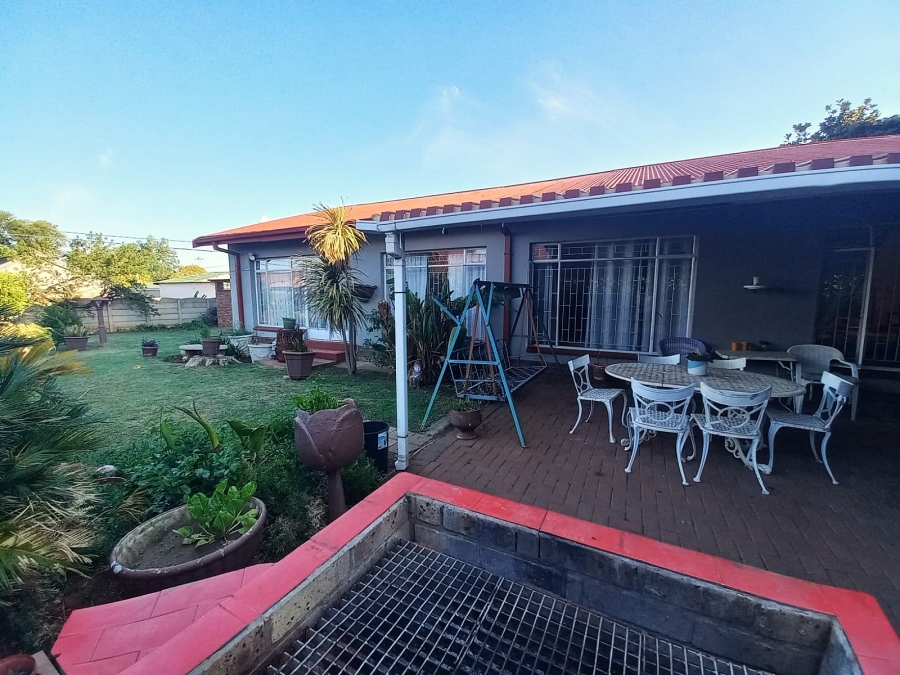 4 Bedroom Property for Sale in Potchefstroom North West